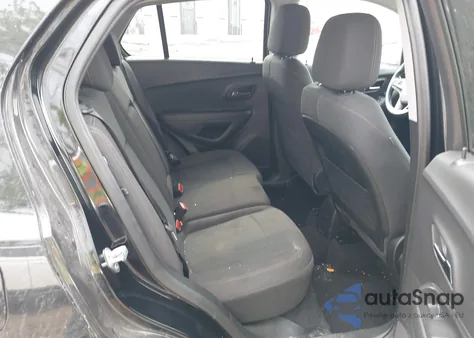 2019 Chevrolet Trax Ls from USA, damaged, VIN 3GNCJKSB7KL287810